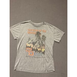 The War of the Worlds Unisex T-Shirt XL (Fits like a large)